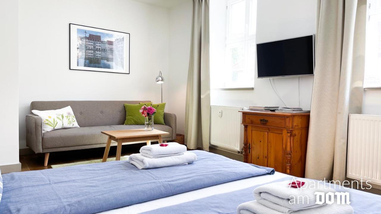 Apartments Am Dom Νάουμπουργκ Εξωτερικό φωτογραφία